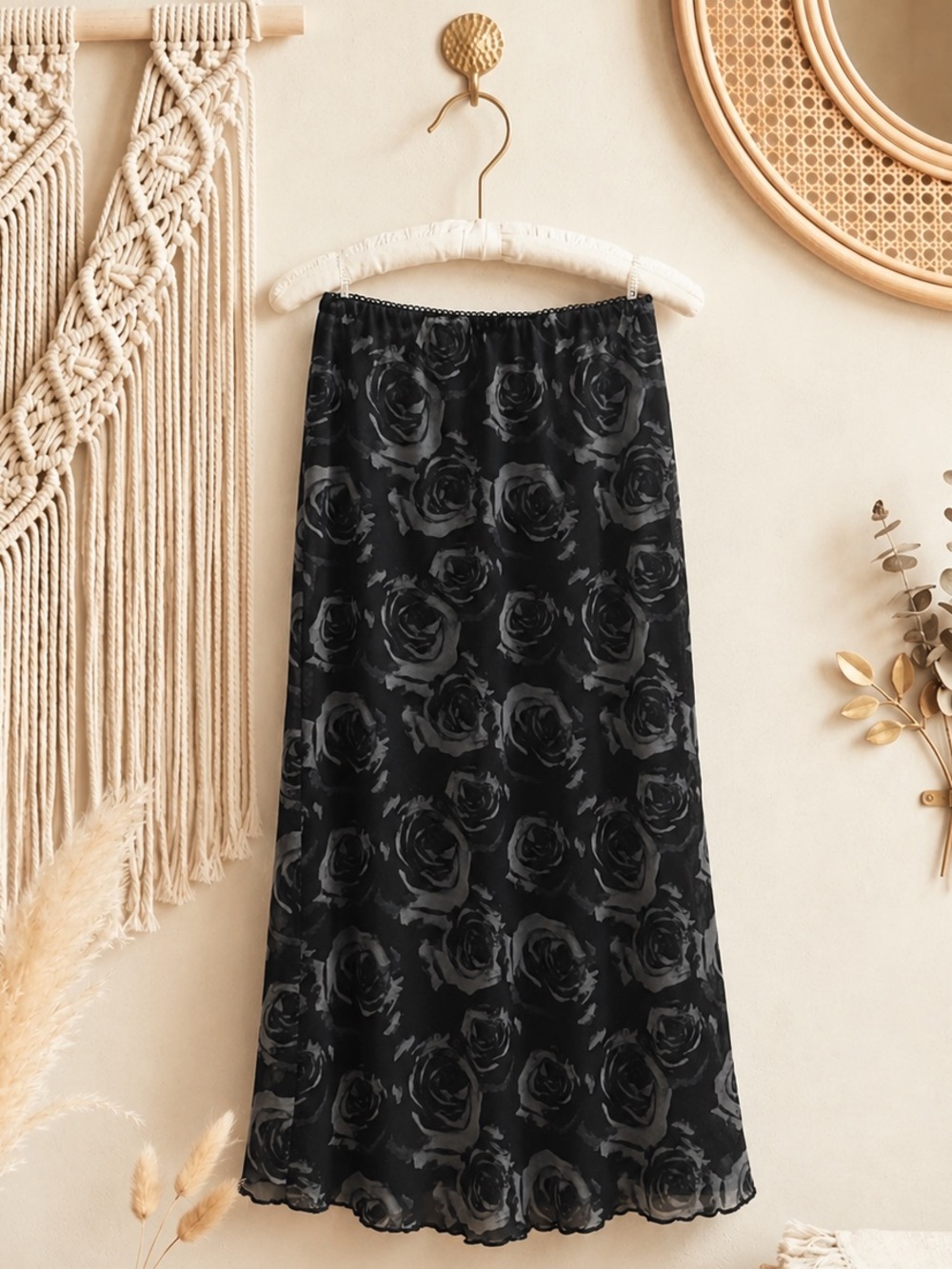 NWT Daisy Street x Hot Topic Cosmic Aura Black & Grey Roses Midi Skirt